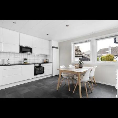 Apartman Hus Til Leie Under Ons *